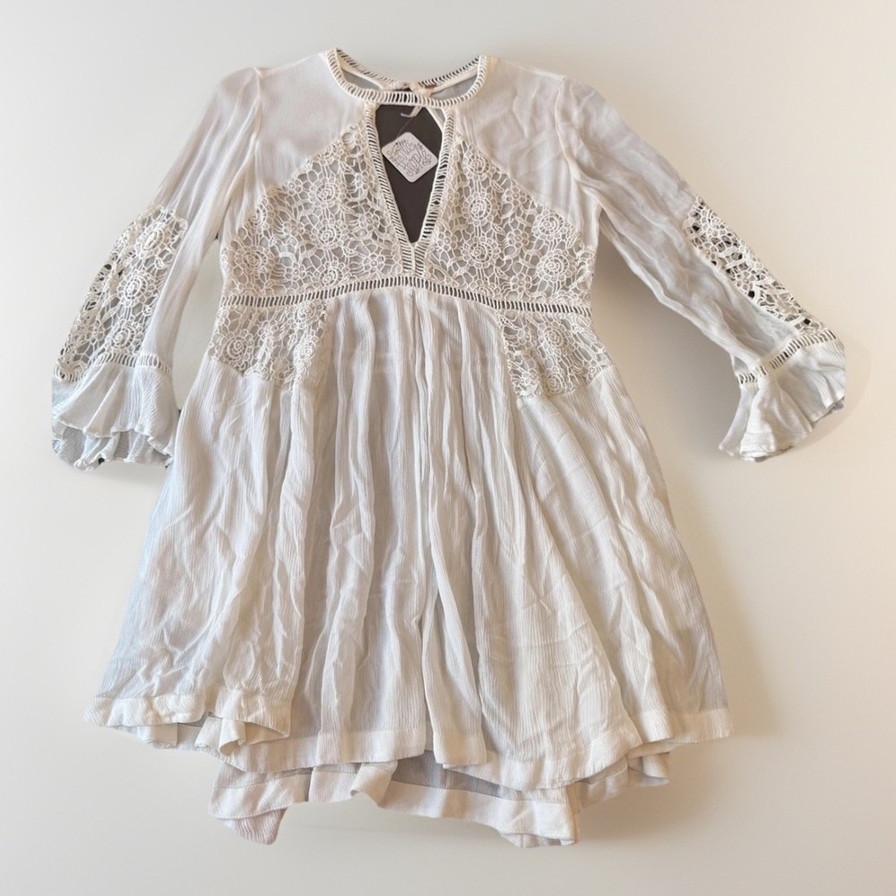 Free People Babydoll Womens XS White Crochet Lace Swing Trapeze 3/4 Bell Sleeve